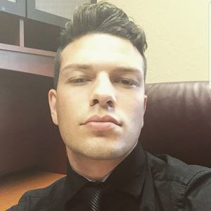 Meet your Posher, Chase